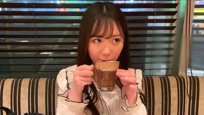 She's a friend who belonged to the same club at university.And she's the most attractive girl in the club.It's a Japanese sexy atmosphere.